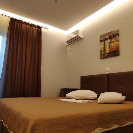 Hotel Anesi Atina Dış mekan fotoğraf
